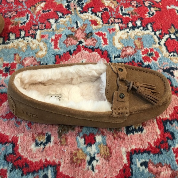 NWT UGG Litney Moccasin Chestnut Loafers Slippers Women’s 7 - Picture 3 of 13